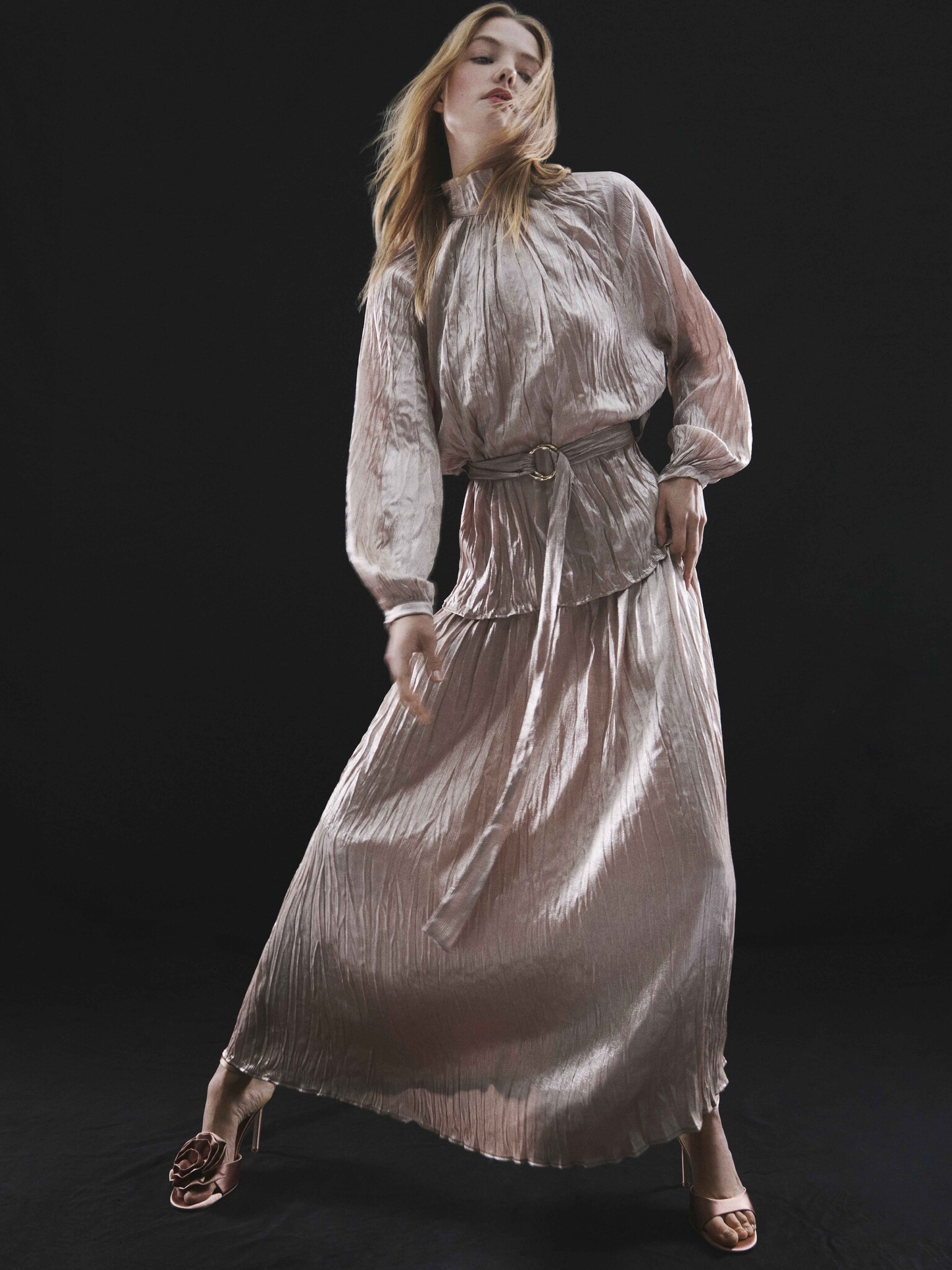 MAAG_WOMAN_TRANSITIONAL_0473