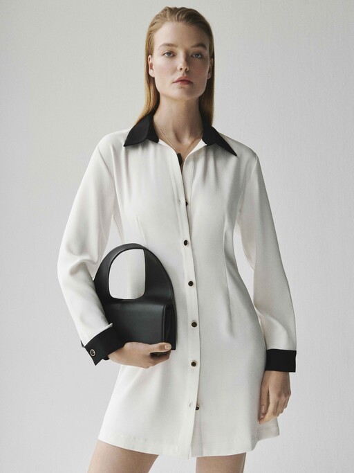 MAAG_WOMAN_TRANSITIONAL_0195