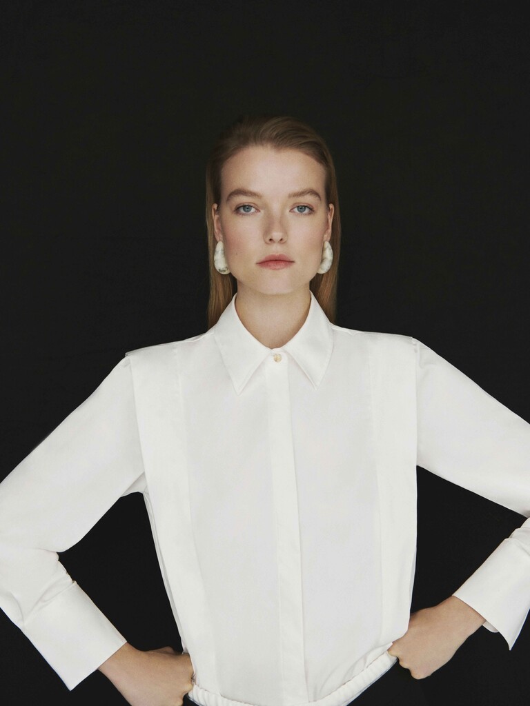 MAAG_WOMAN_TRANSITIONAL_0179