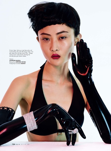 Zuoye for Elle Vietnam December 2018