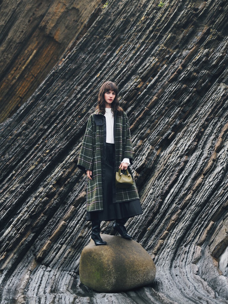 MAAG_DONOSTI_WOMAN_20253805